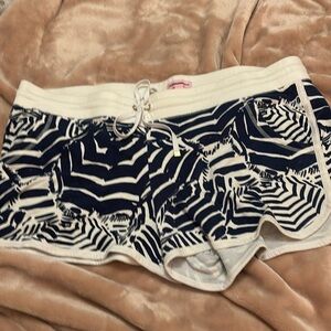 Lilly Pulitzer Knit Shorts Blue Size XL